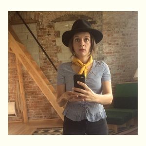 Meet your Posher, Sarah